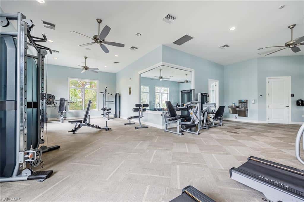 3286 Baravaldo Cir, Cape Coral, photo 46