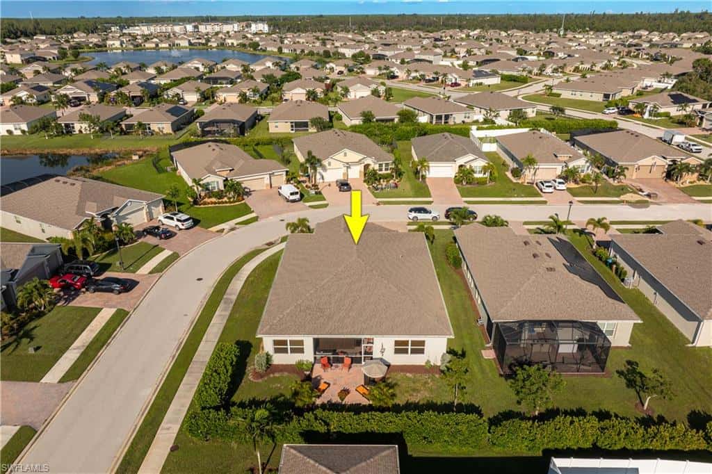 3286 Baravaldo Cir, Cape Coral, photo 38