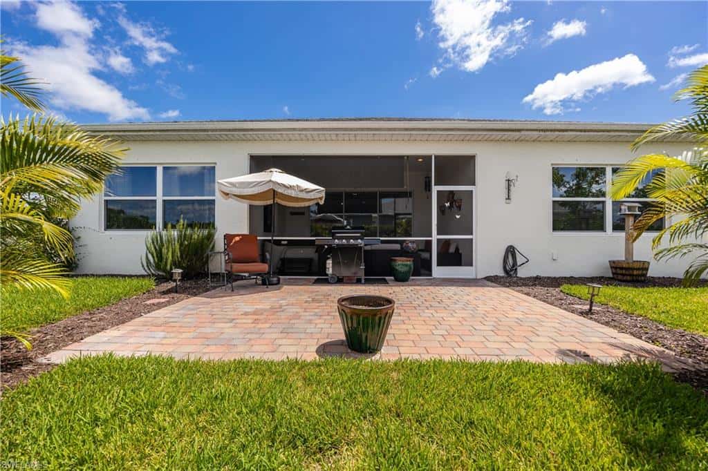 3286 Baravaldo Cir, Cape Coral, photo 33