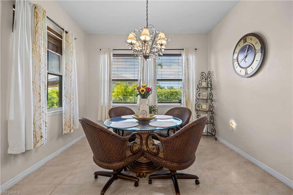 3286 Baravaldo Cir, Cape Coral, photo 14