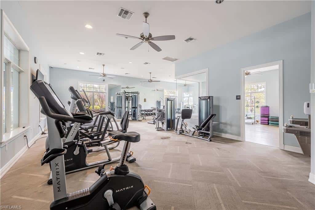 3286 Baravaldo Cir, Cape Coral, photo 45
