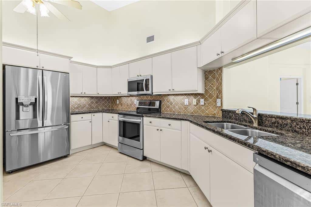 14994 Sterling Oaks Dr, Naples, photo 10