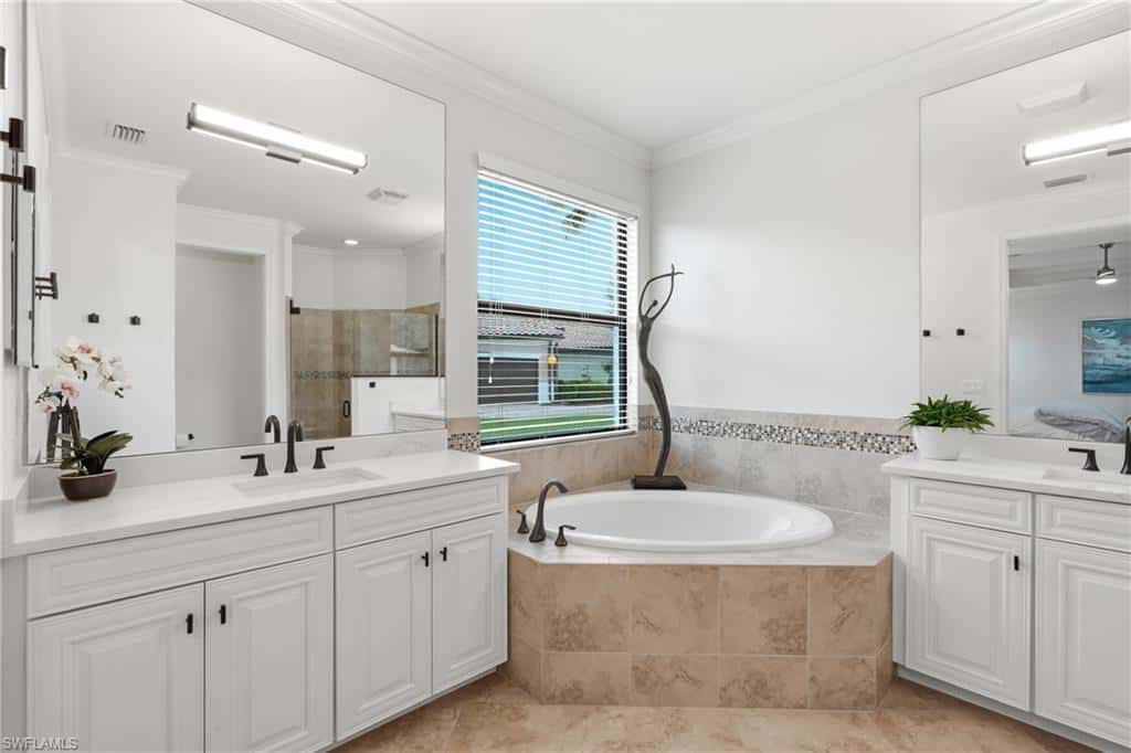 9479 Piacere Way, Naples, photo 20