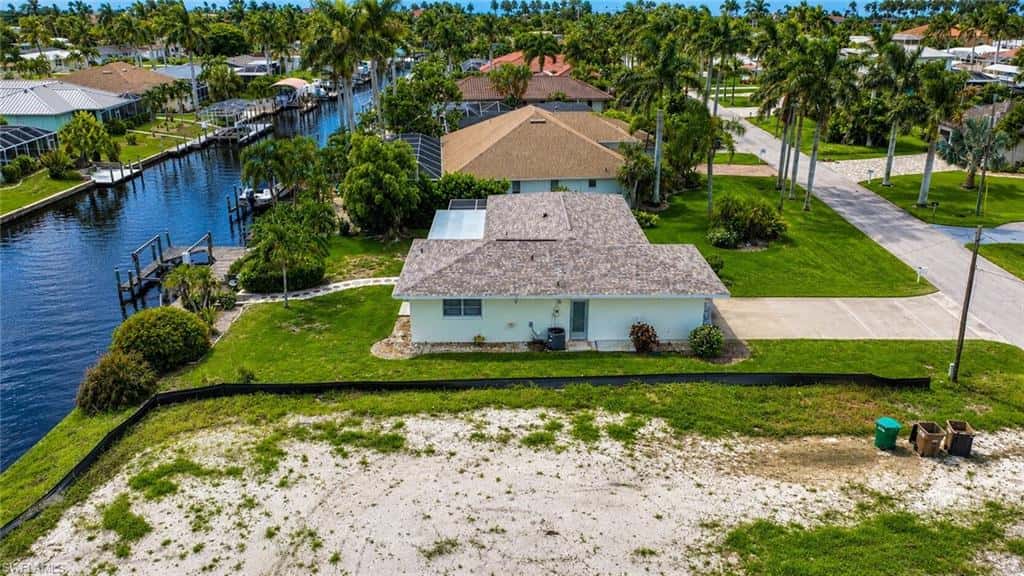 5219 Seminole Ct, Cape Coral, photo 5