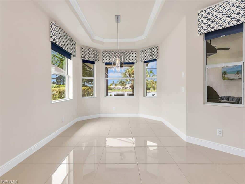 8893 Redonda Dr, Naples, photo 12