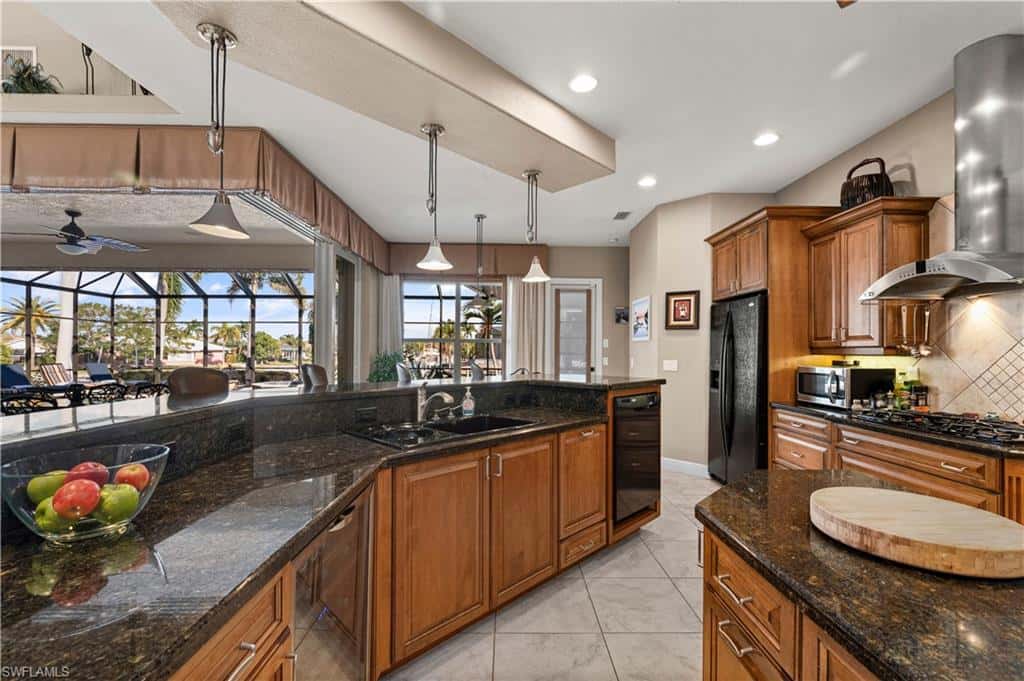48 Colony Point Dr, Punta Gorda, photo 16