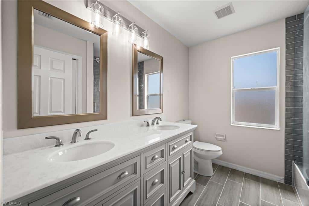 3520 3rd Ter, Cape Coral, photo 43
