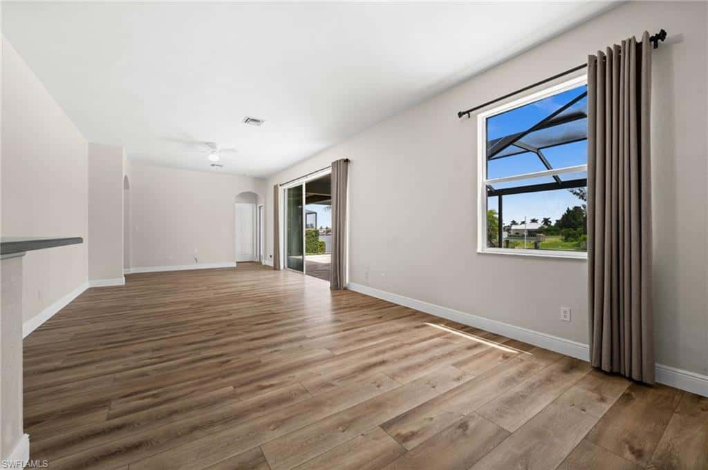 3520 3rd Ter, Cape Coral, photo 28