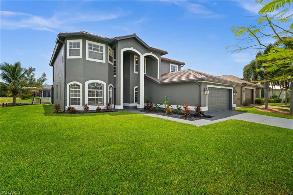 3520 3rd Ter, Cape Coral, photo 5