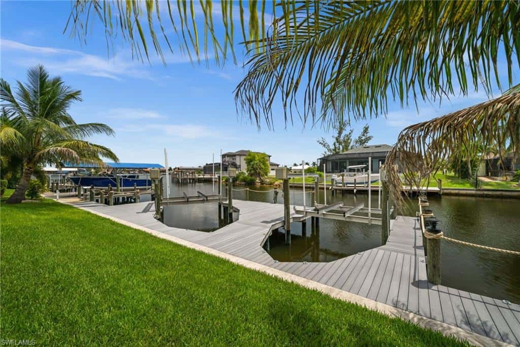 3520 3rd Ter, Cape Coral, photo 9