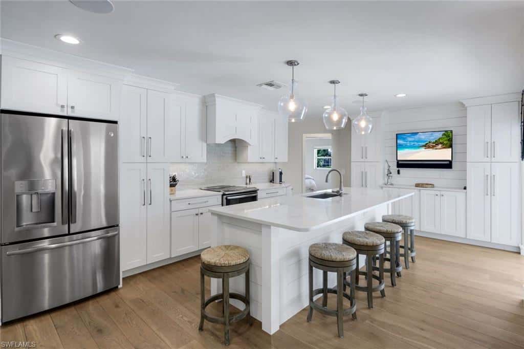 641 Hernando Dr, Marco Island, photo 11