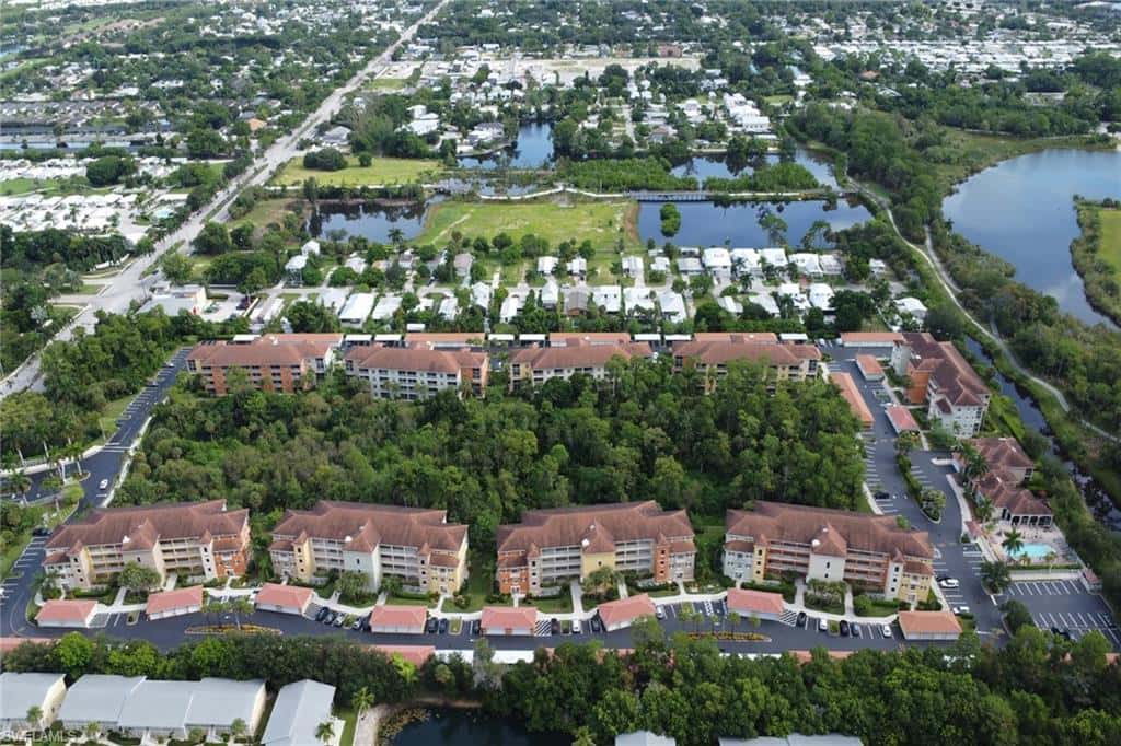 4520 Botanical Place Cir #204, Naples, photo 26