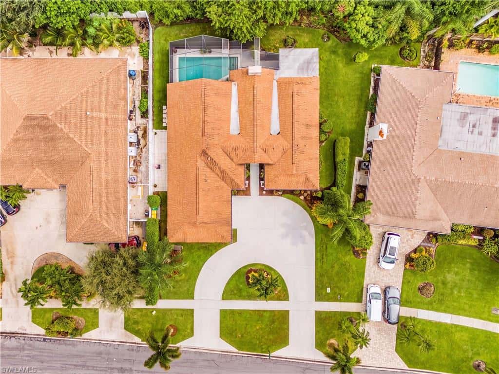 2472 Pine Woods Cir #17, Naples, photo 24