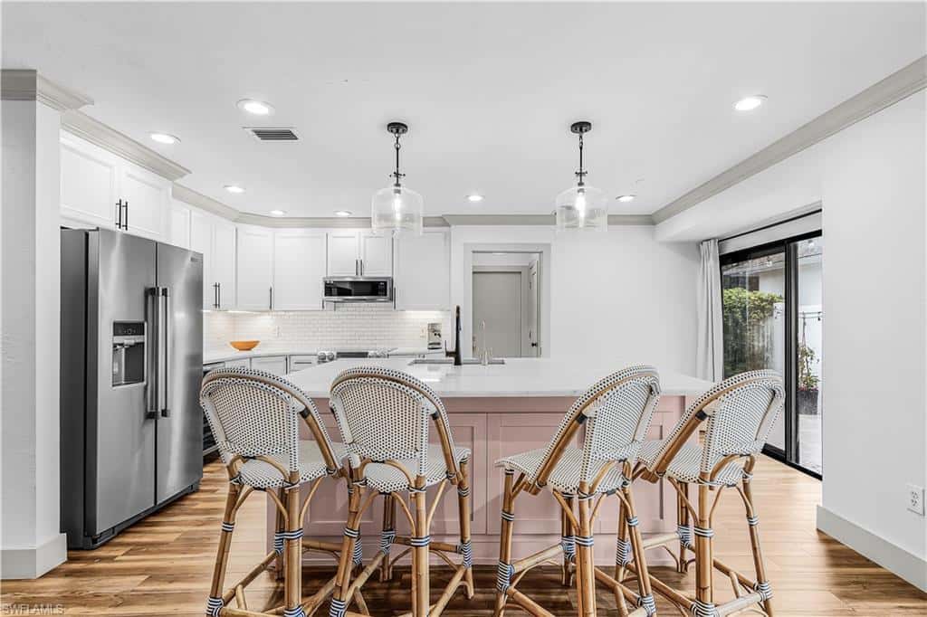 2472 Pine Woods Cir #17, Naples, photo 18