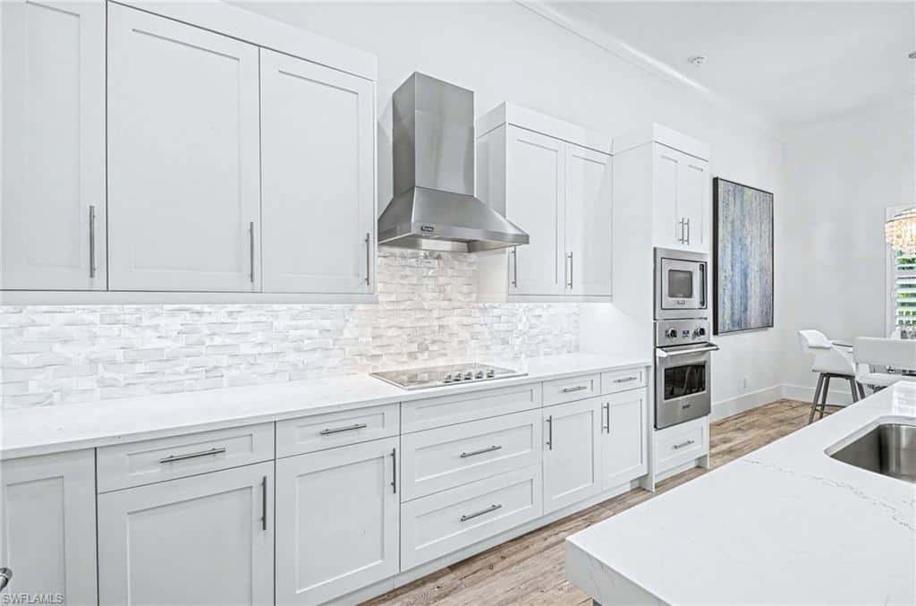 1114 6th Ln, Naples, photo 10