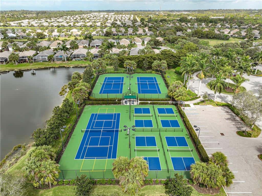 2705 Lambay Ct, Cape Coral, photo 38