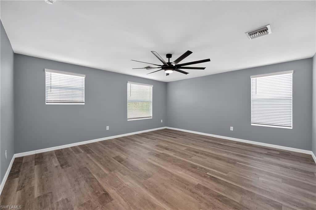 4295 Bluegrass Dr, Fort Myers, photo 18