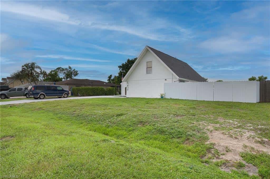 17472 Phlox Dr, Fort Myers, photo 5