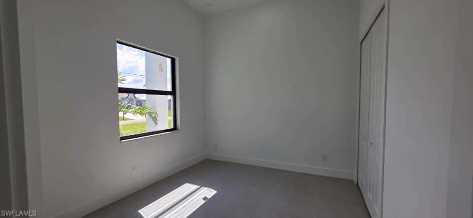 1032 33rd Pl, Cape Coral, photo 23
