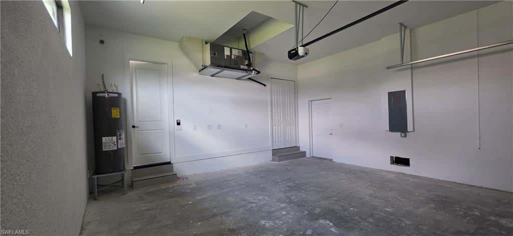1032 33rd Pl, Cape Coral, photo 27