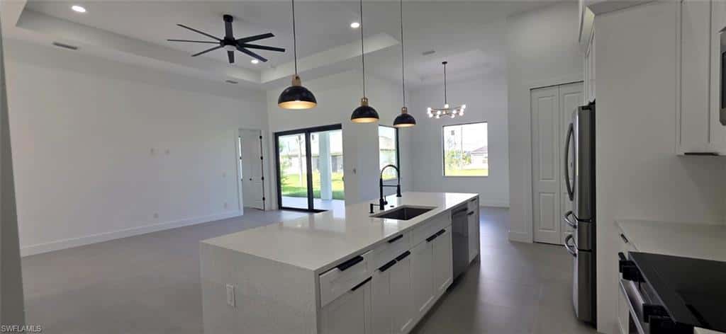 1032 33rd Pl, Cape Coral, photo 9