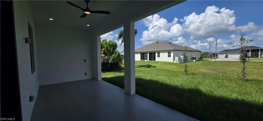 1032 33rd Pl, Cape Coral, photo 34