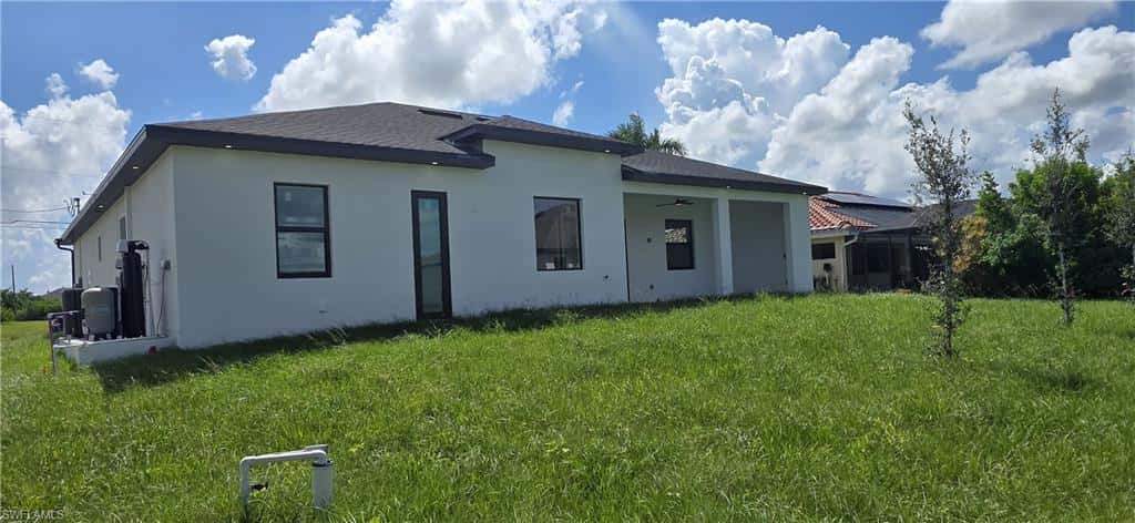 1032 33rd Pl, Cape Coral, photo 33