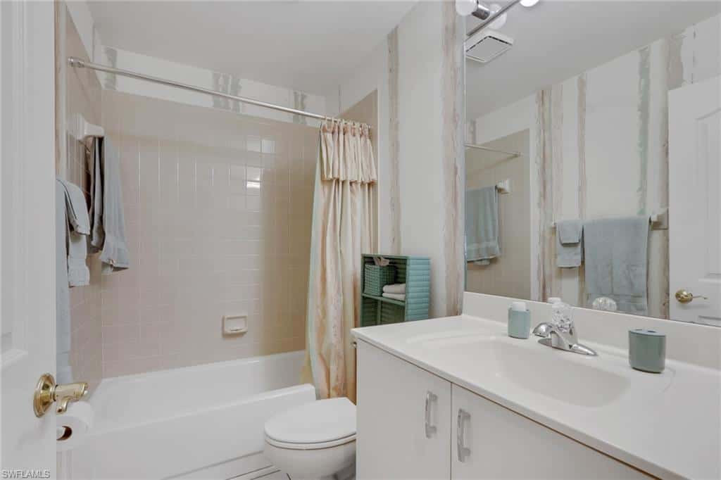 11011 Linnet Ln, Naples, photo 19