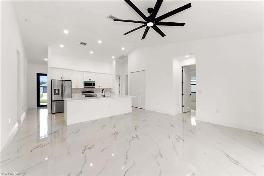14070 Cedardale St, Fort Myers, photo 9