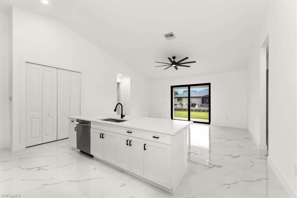14070 Cedardale St, Fort Myers, photo 4