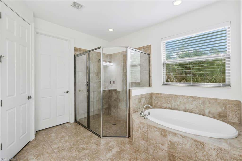 16188 Aberdeen Ave, Naples, photo 14