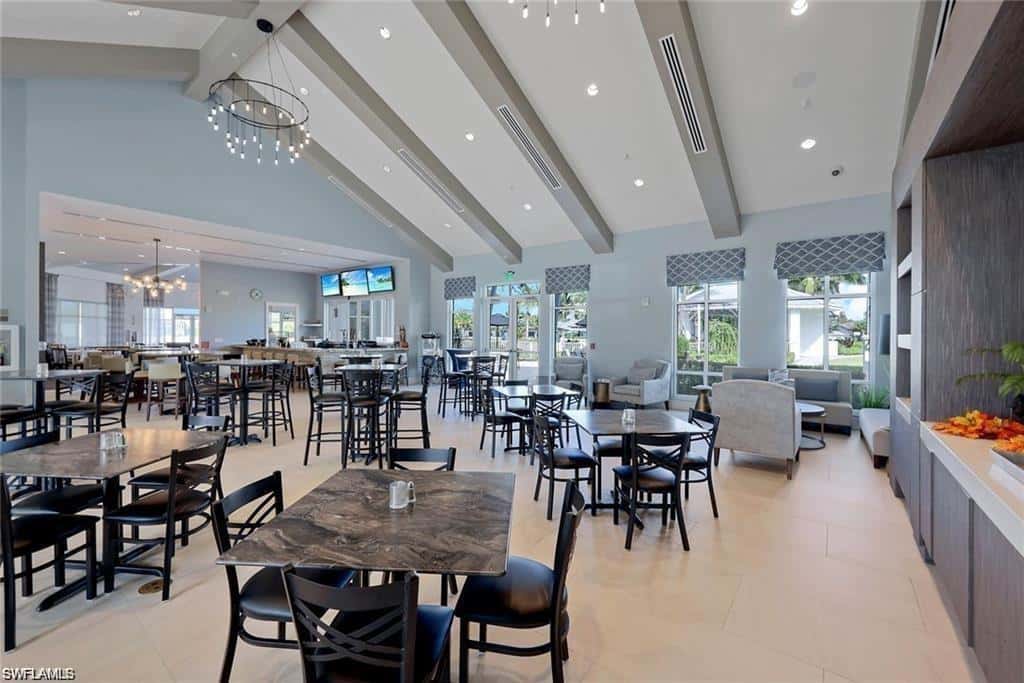 9373 Surfbird Ct, Naples, photo 46