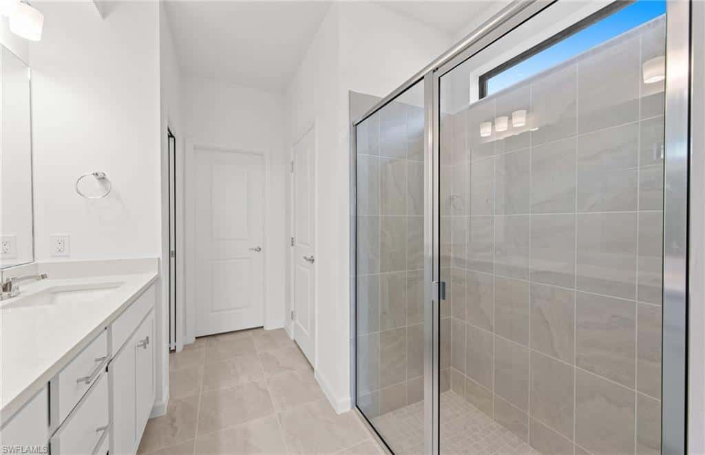 3853 Passion Vine Dr, Alva, photo 27