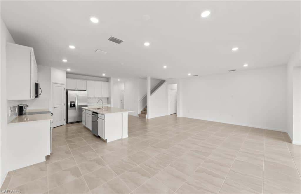 3853 Passion Vine Dr, Alva, photo 17