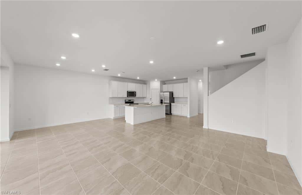 3853 Passion Vine Dr, Alva, photo 16