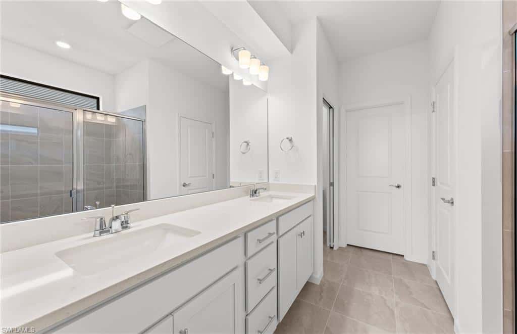 3853 Passion Vine Dr, Alva, photo 28