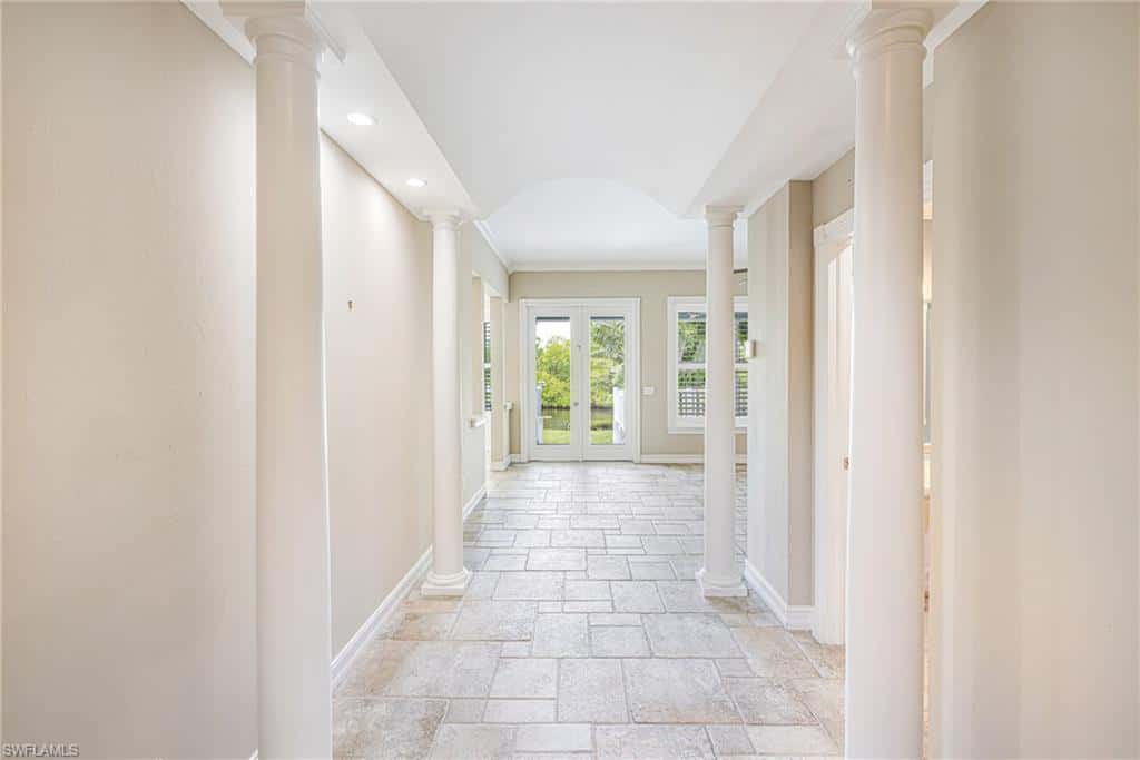 1495 Gordon River Ln, Naples, photo 11