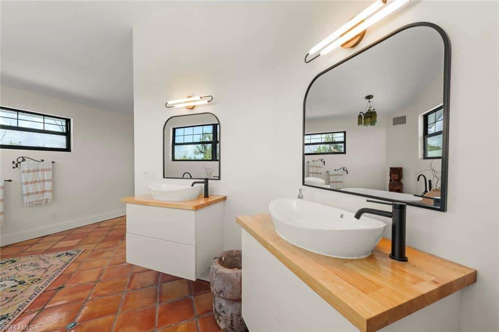 6062 Dinkins Lake Rd, Sanibel, photo 26