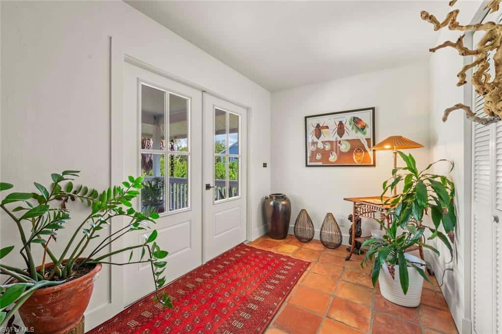 6062 Dinkins Lake Rd, Sanibel, photo 5