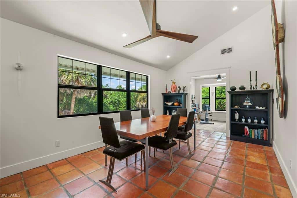 6062 Dinkins Lake Rd, Sanibel, photo 10