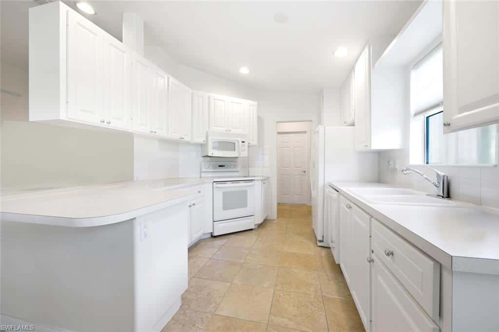 7405 Emilia Ln, Naples, photo 5