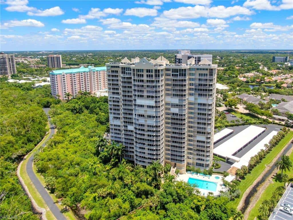 5550 Heron Point Dr #402, Naples, photo 35