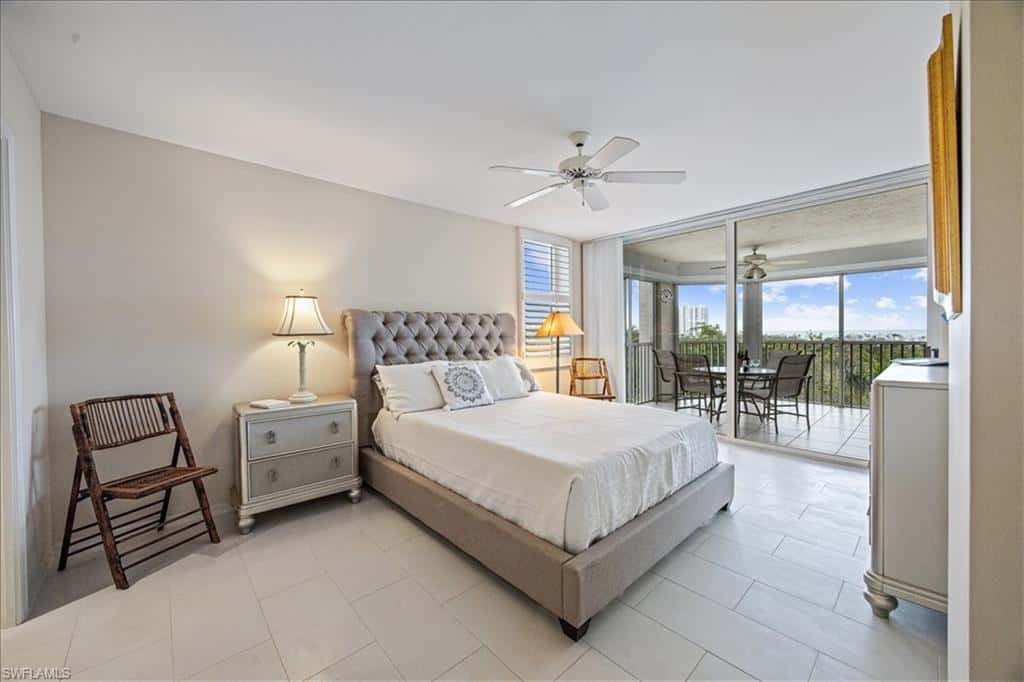 5550 Heron Point Dr #402, Naples, photo 21