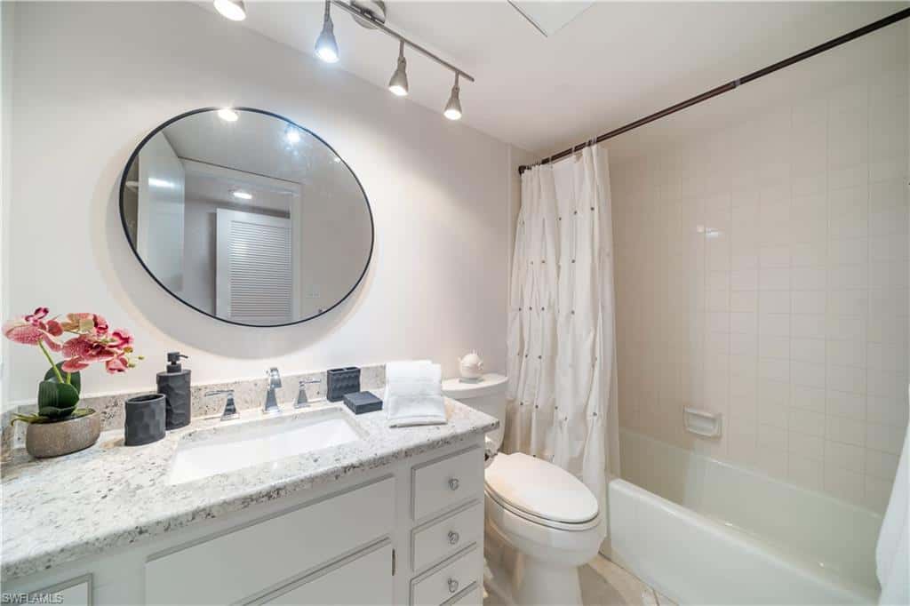 6020 Pelican Bay Blvd #404, Naples, photo 27
