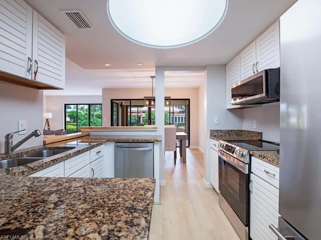 6710 Pelican Bay Blvd #412, Naples, photo 5