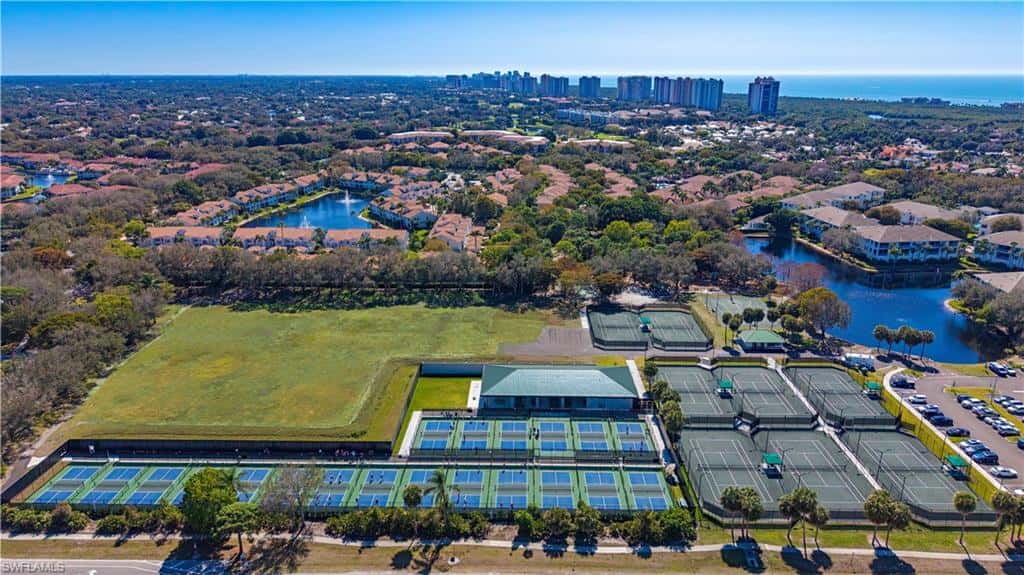 6710 Pelican Bay Blvd #412, Naples, photo 30