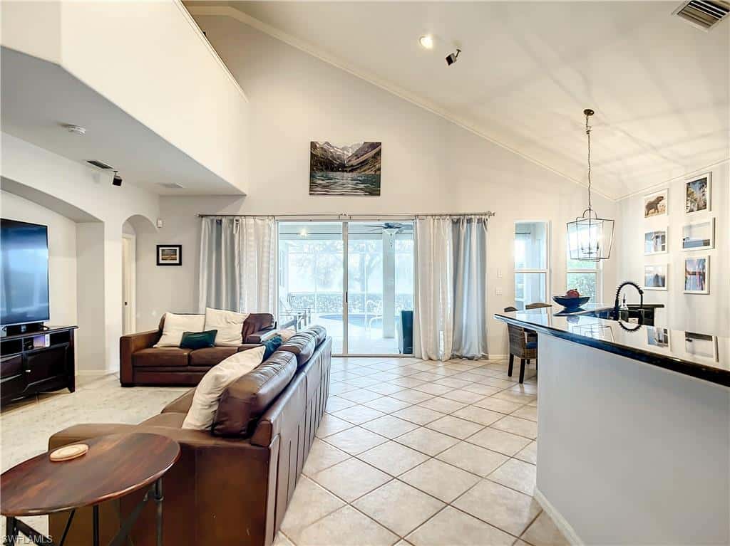 8359 Laurel Lakes Blvd, Naples, photo 10