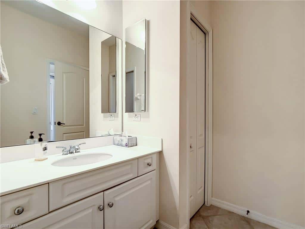 8359 Laurel Lakes Blvd, Naples, photo 14