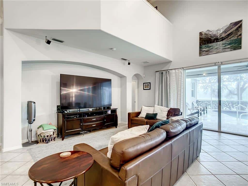 8359 Laurel Lakes Blvd, Naples, photo 11