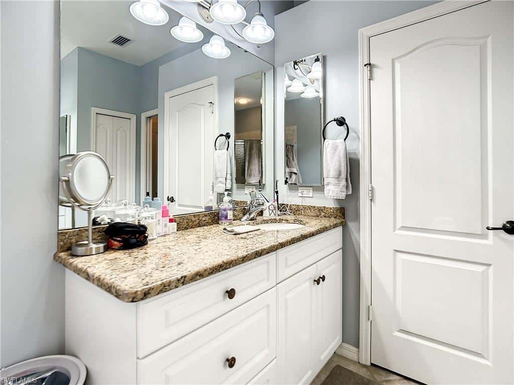 8359 Laurel Lakes Blvd, Naples, photo 31